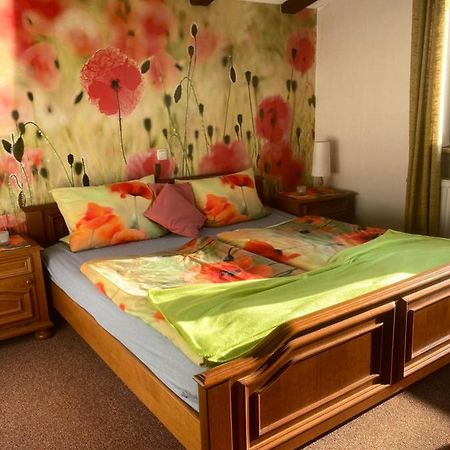 Antjes Schmankerlhotel Und Restaurant Tröstau Zewnętrze zdjęcie
