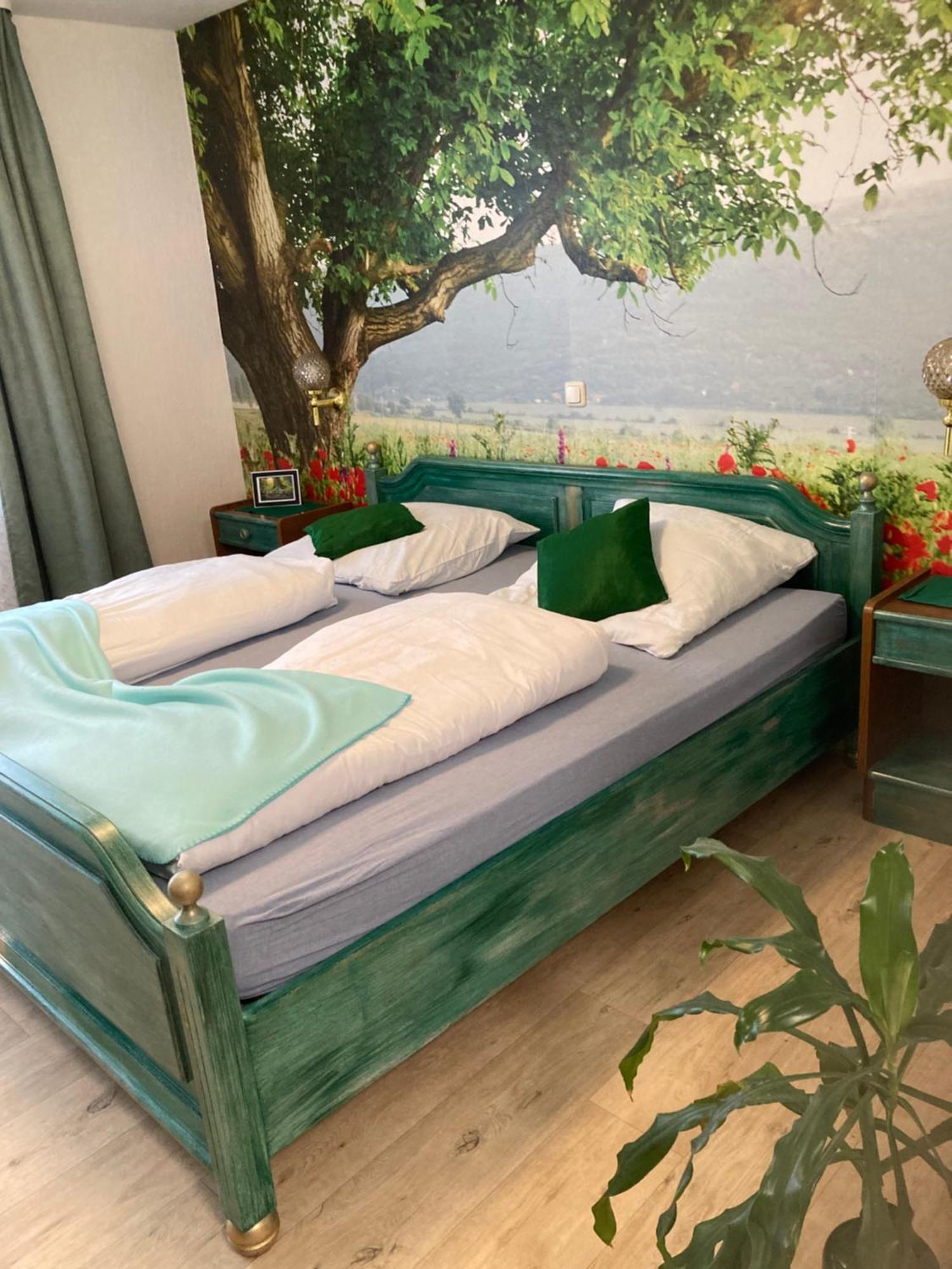 Antjes Schmankerlhotel Und Restaurant Tröstau Zewnętrze zdjęcie