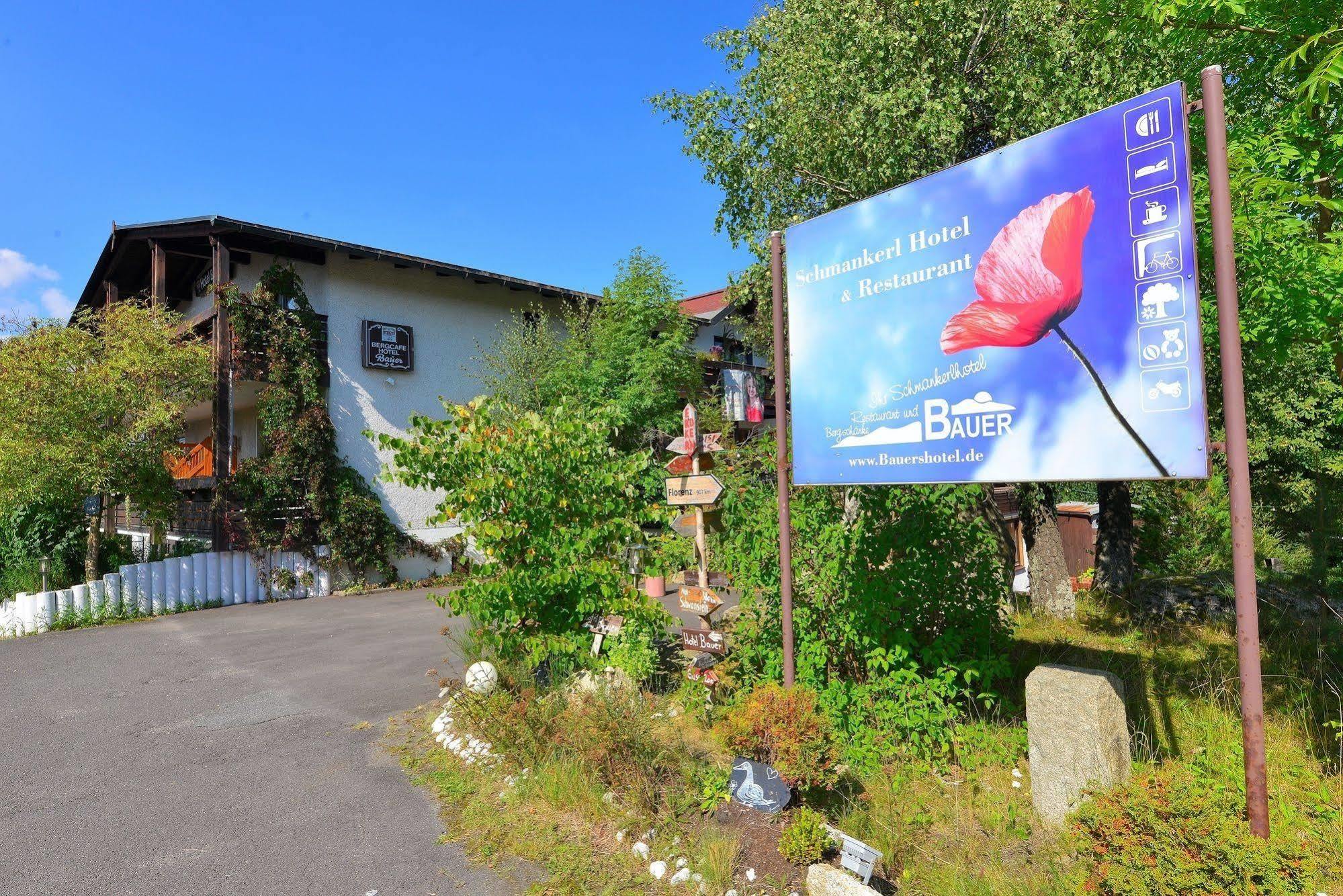 Antjes Schmankerlhotel Und Restaurant Tröstau Zewnętrze zdjęcie